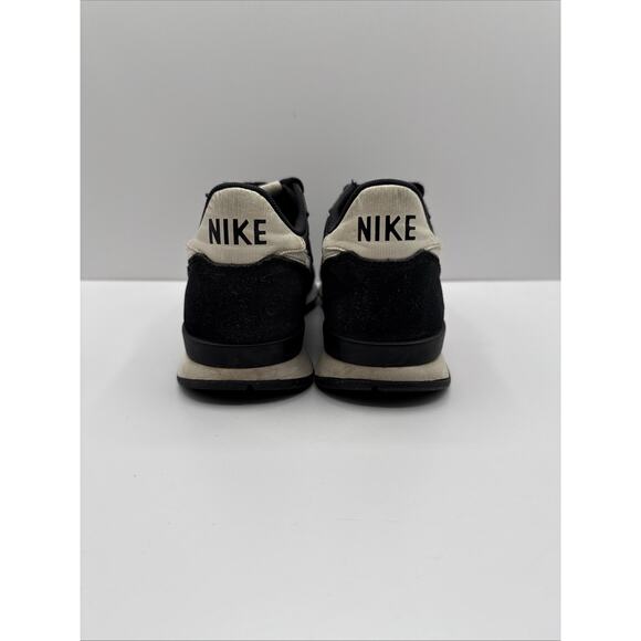 Size 6.5 - Nike Internationalist Black White Running Walking Shoe‎ 631754-011 - Picture 5 of 9